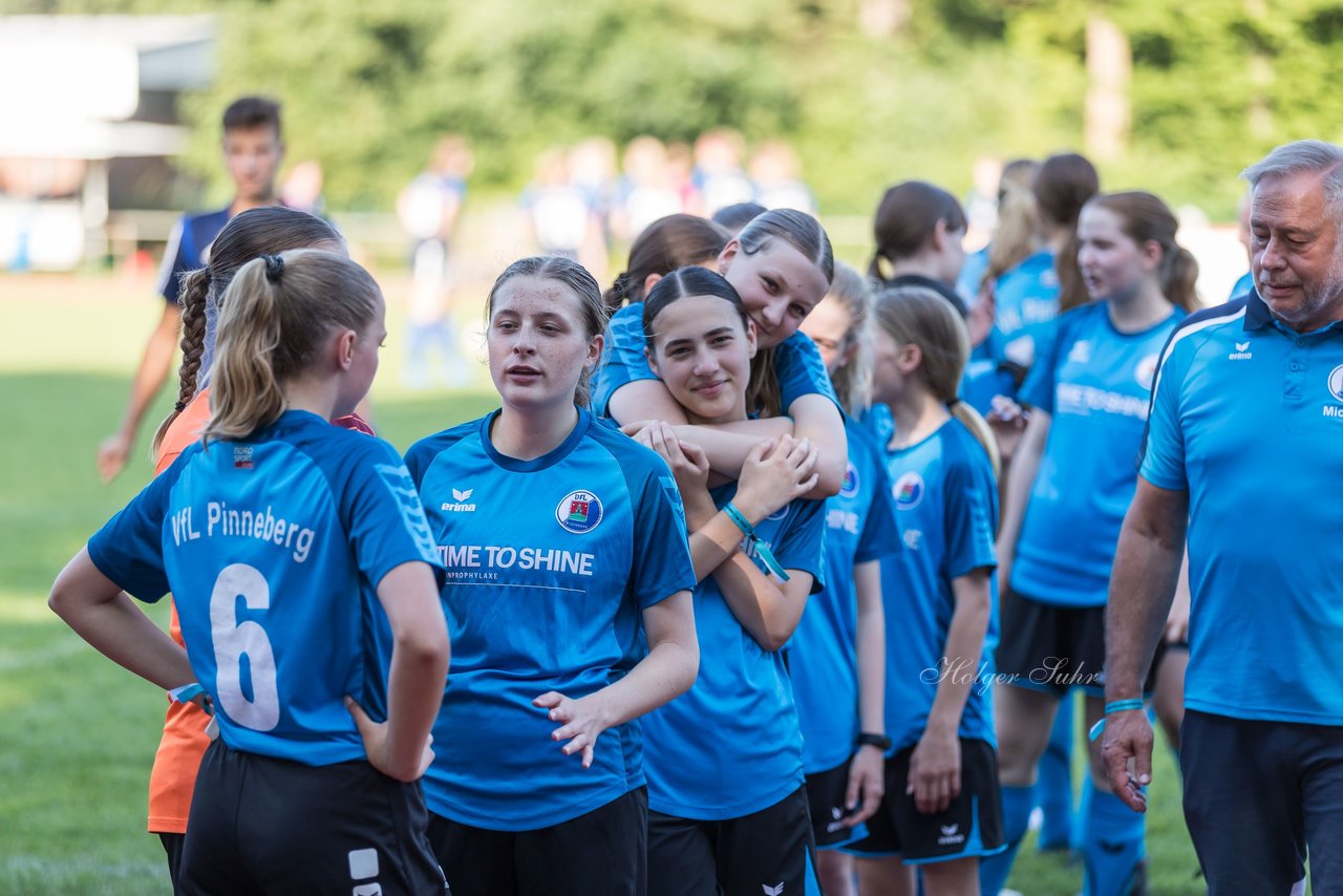 Bild 51 - Loewinnen Cup